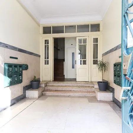 Marques De Pombal Typical By Homing *